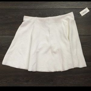 Aéropostale White Skirt